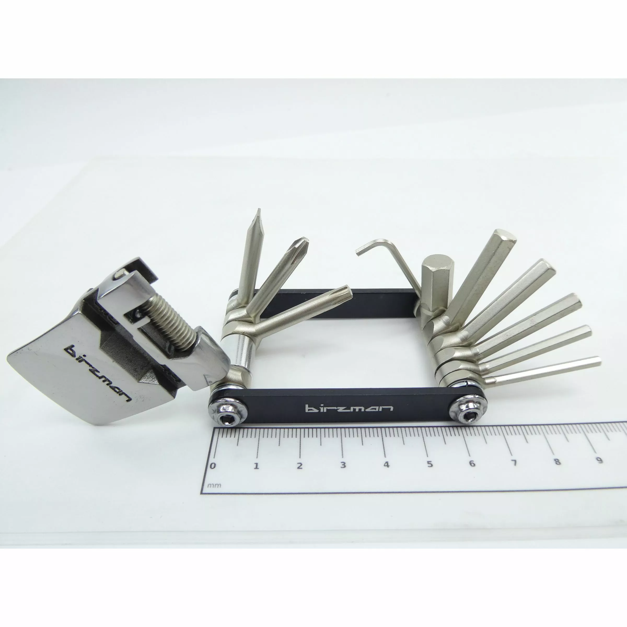 Birzman Multitool E-Version - 15 Funktionen 3 Birzman Multitool E-Version - 15 Funktionen