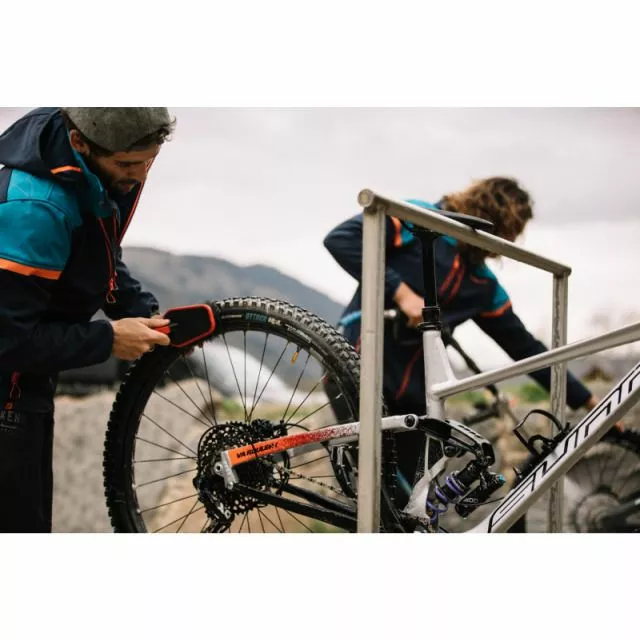 Zéfal Reinigungsbürstenset ZB Mit 3 Fahrrad-Reinigungswerkzeugen 4 Zéfal Reinigungsbürstenset ZB Mit 3 Fahrrad-Reinigungswerkzeugen – Bild 2